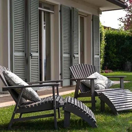 Rosa Del Golf And Bike Villa Garda (Verona)