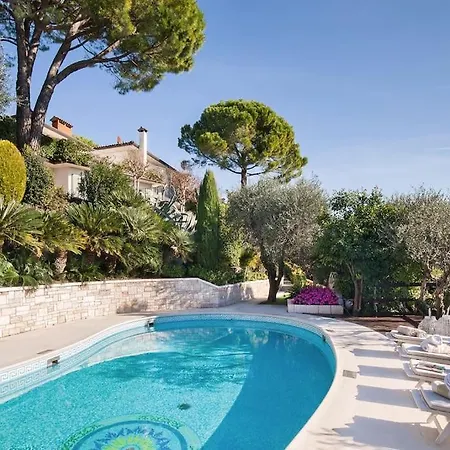 Rosa Del Golf And Bike Villa *