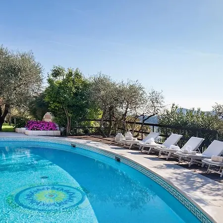 Rosa Del Golf And Bike Villa